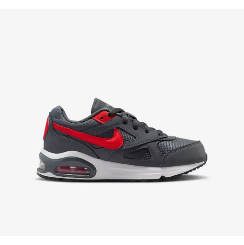 Air Max IVO