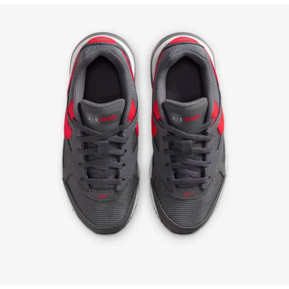 Air Max IVO