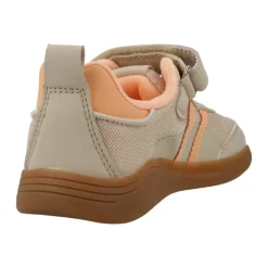 Ares Sneaker