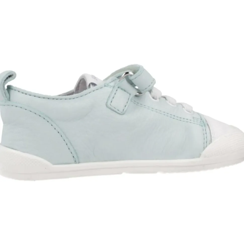 Ariel Shoe
