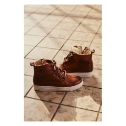 Aspen Pal Sneaker
