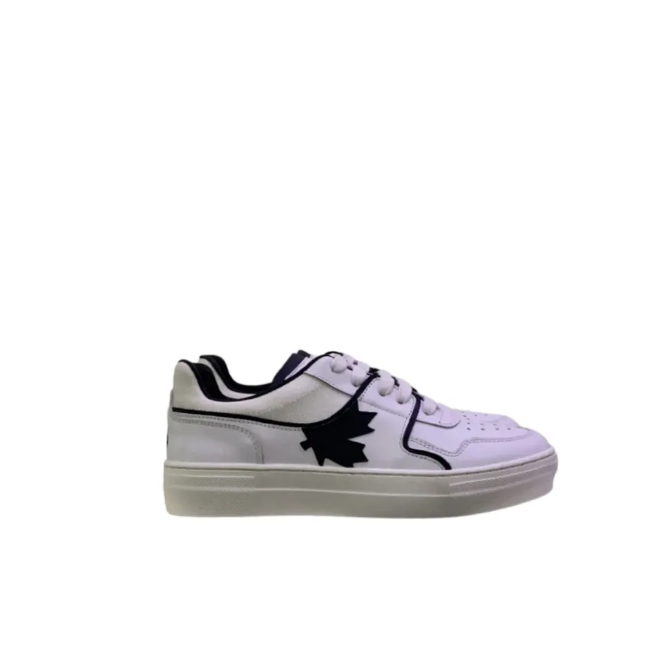 Baskets blanches pour enfants