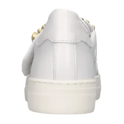 Baskets en cuir