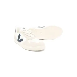 Baskets en cuir blanc avec détails multicolores