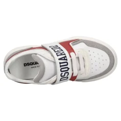Baskets en cuir et daim