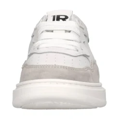 Baskets en cuir et daim