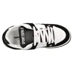 Baskets en cuir et daim