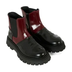 82046 Botte en cuir à panneaux