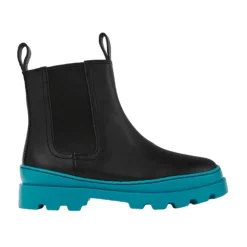 Bottes en cuir avec semelle en caoutchouc