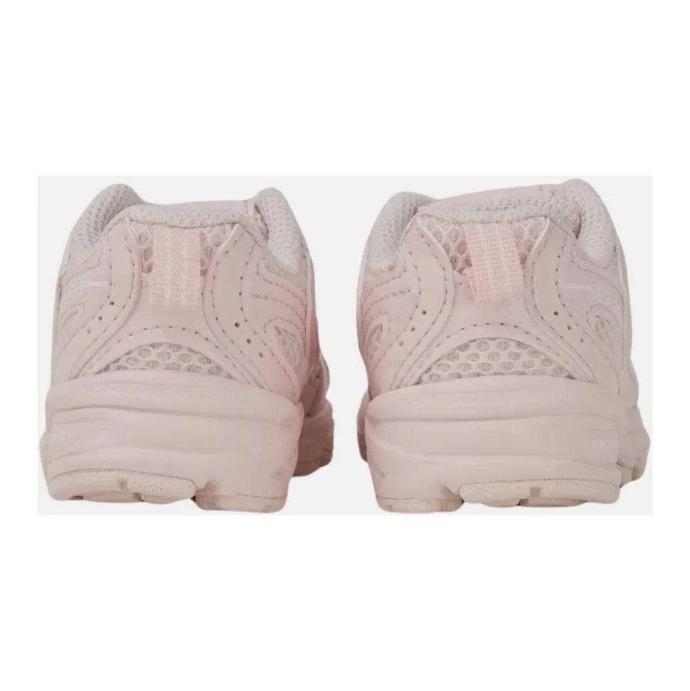 530 Bungee Sneakers