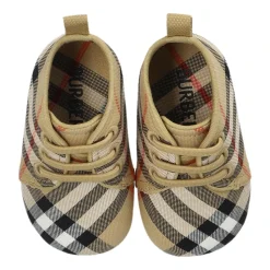 Chaussures à motif écossais