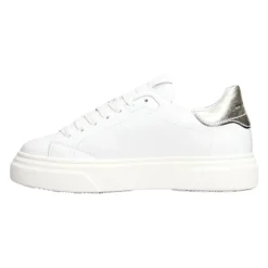 Chaussures plates