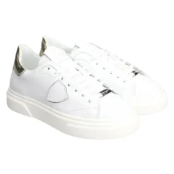 Chaussures plates