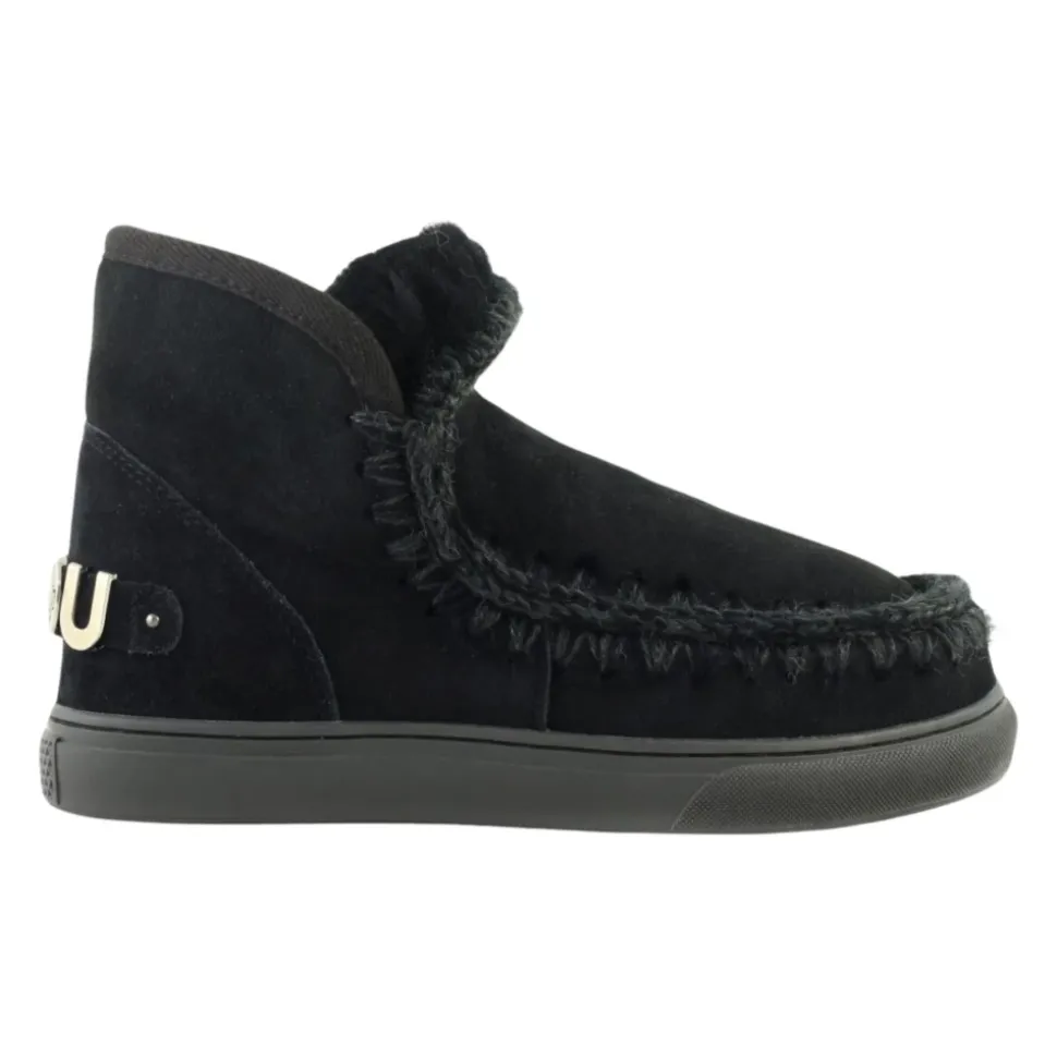 Chaussures Plates Noires au Crochet