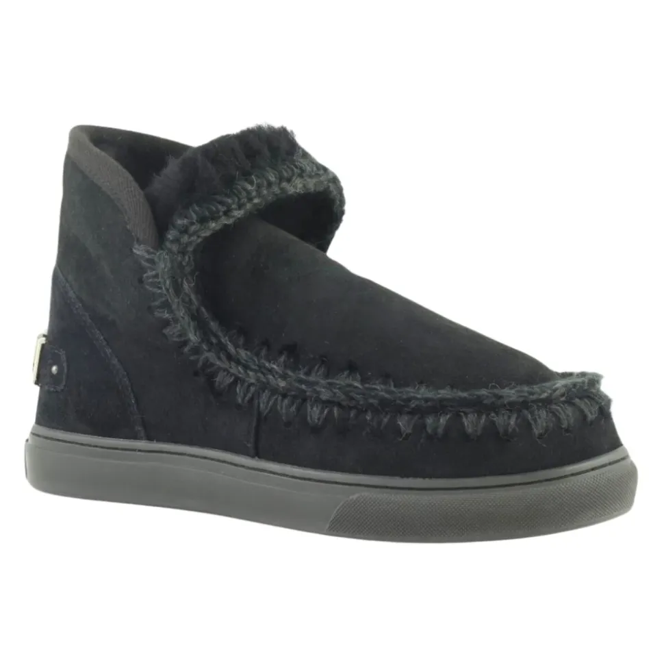 Chaussures Plates Noires au Crochet