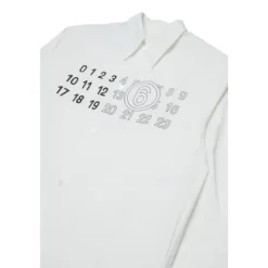 Chemise boutonnée à col pointu
