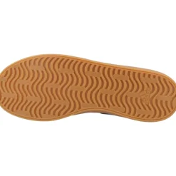 Court Sneakers