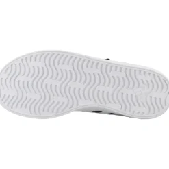 Court Sneakers