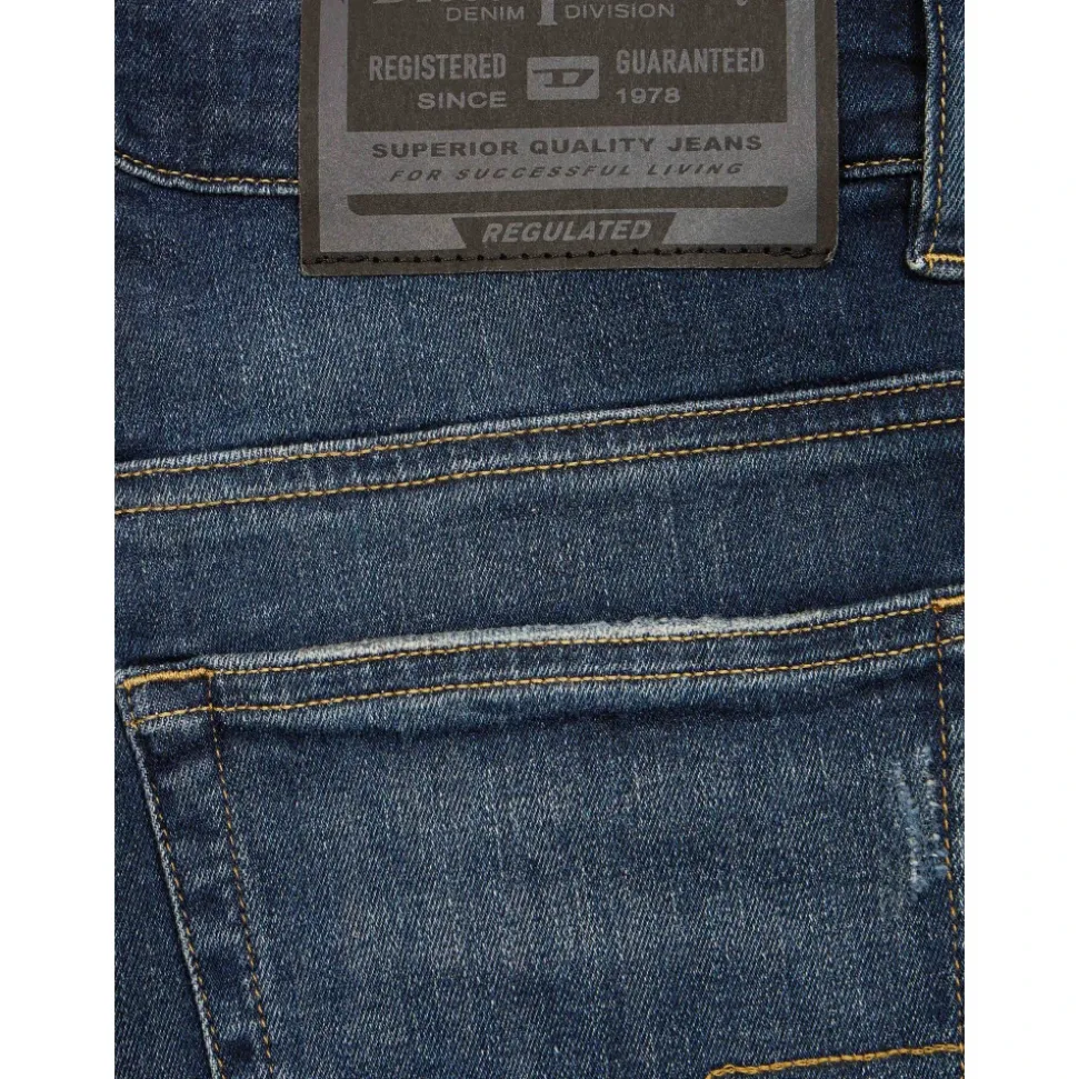 D-Maki Jeans