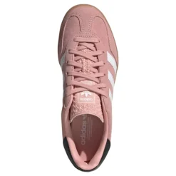 Gazelle Indoor