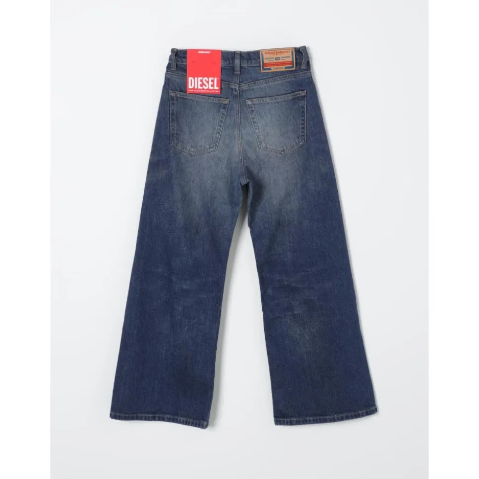 Jean Large Distressed