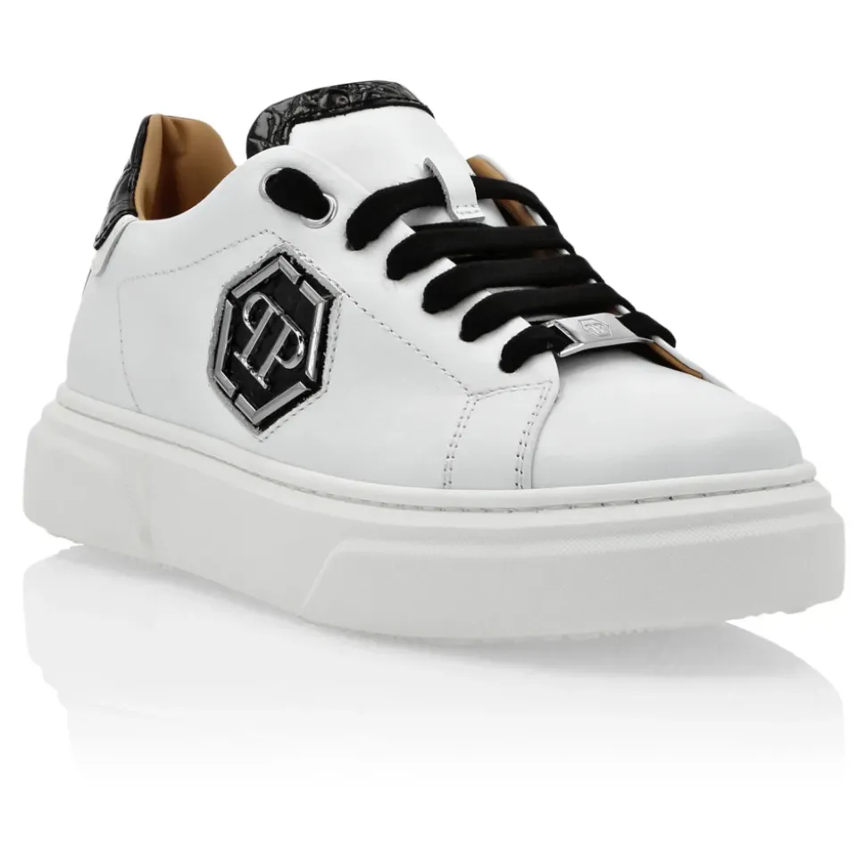 Leather Lo-Top Sneakers Hexagon