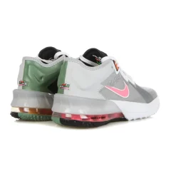 Lebron XVIII Low Chaussures de Basket