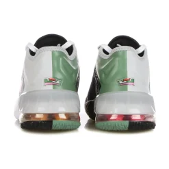 Lebron XVIII Low Chaussures de Basket