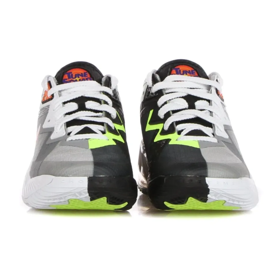 Lebron XVIII Low Chaussures de Basket