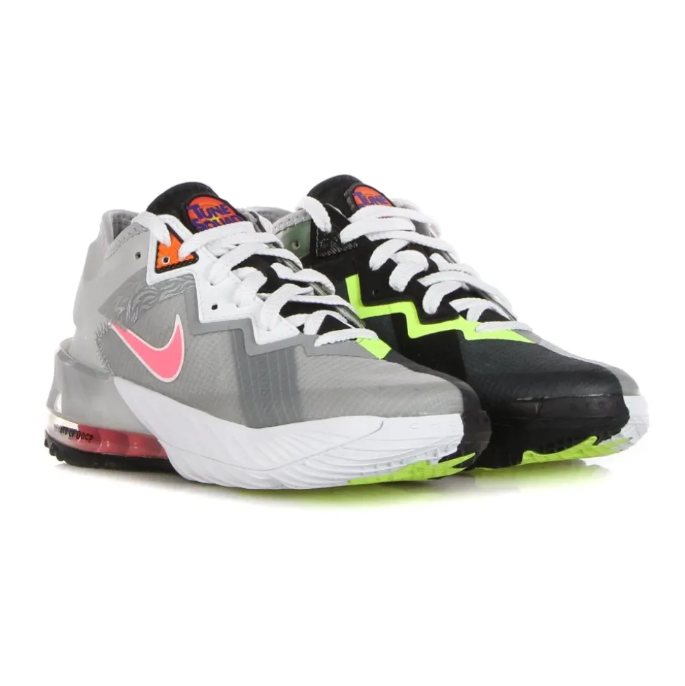 Lebron XVIII Low Chaussures de Basket