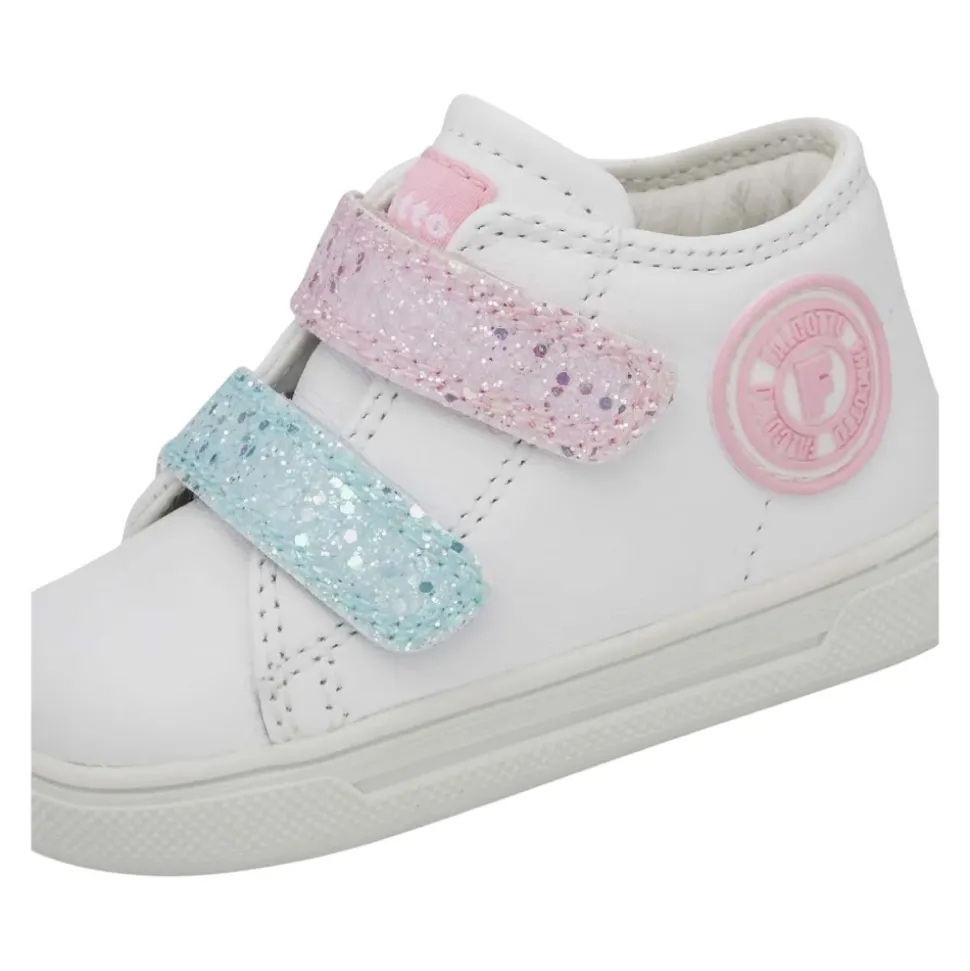 Michael Sneaker