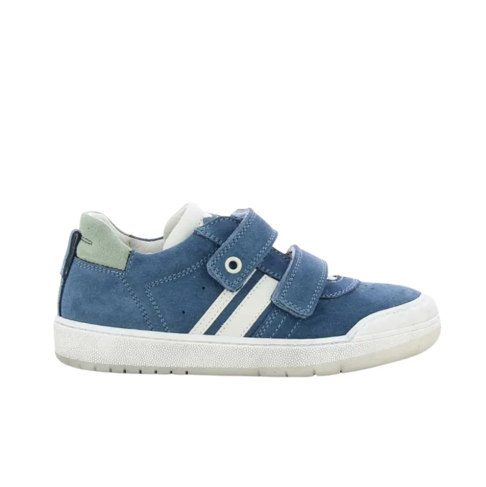 NIVEK Sneakers