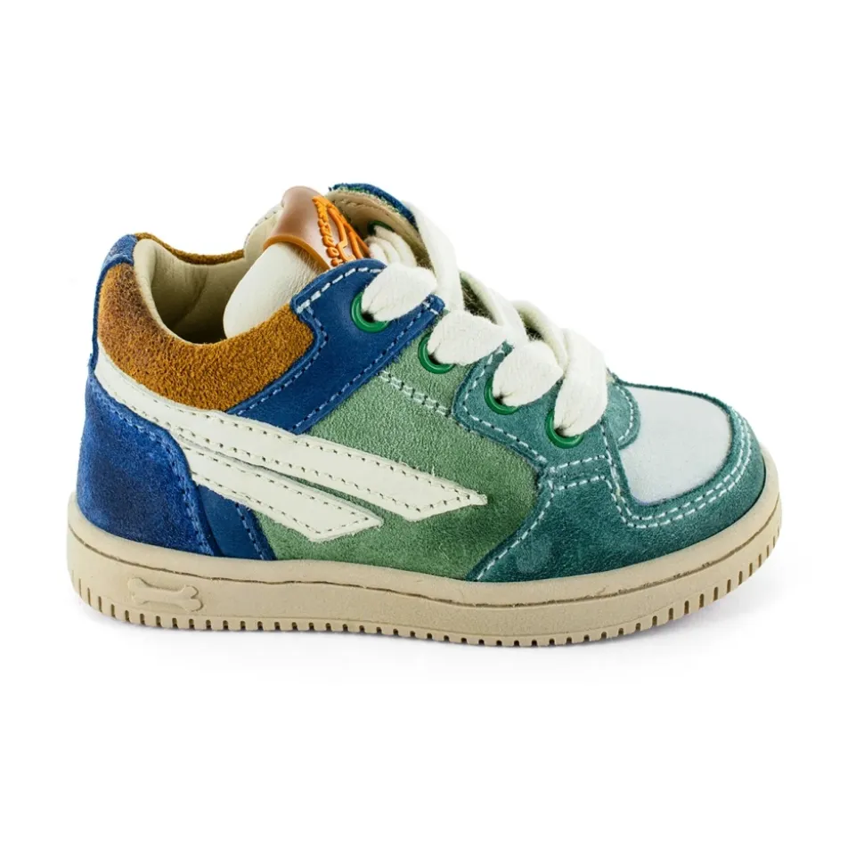 Nomi Sneaker