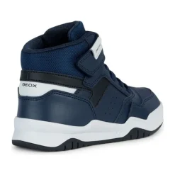 Perth Sneakers
