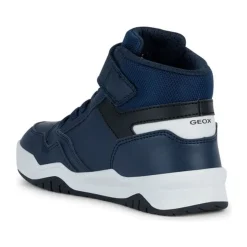 Perth Sneakers