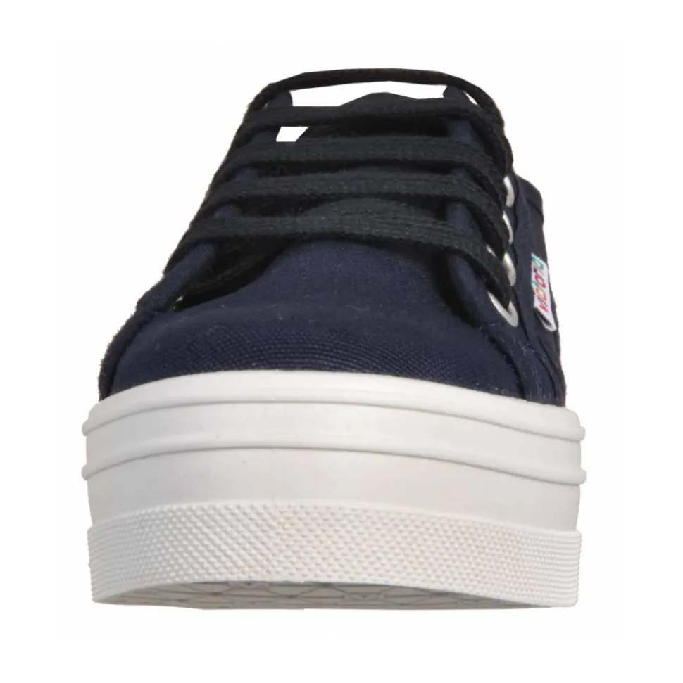 109200 Platform Sneaker