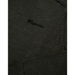 Pull brodé