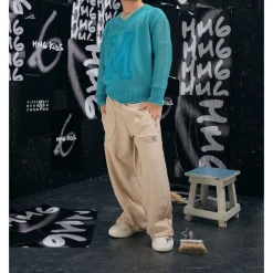 Pull V col en V avec Maxi Lettre