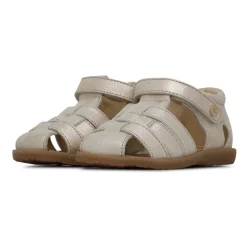 Sandales