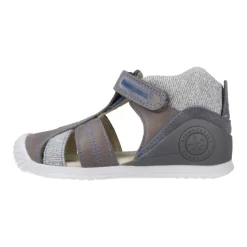 Sandales à brides