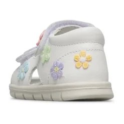 Sandales en cuir PUFYT