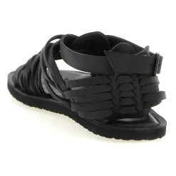 Sandales en cuir tressé