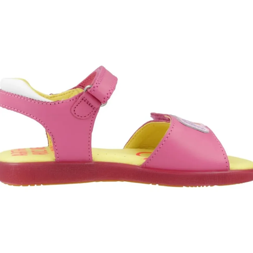 Sandal Play