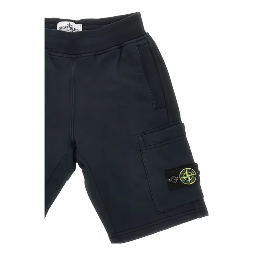 Shorts Compass-badge
