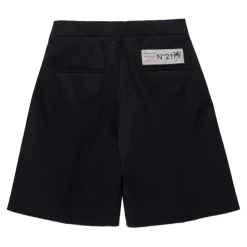 Shorts à plis sur le devant