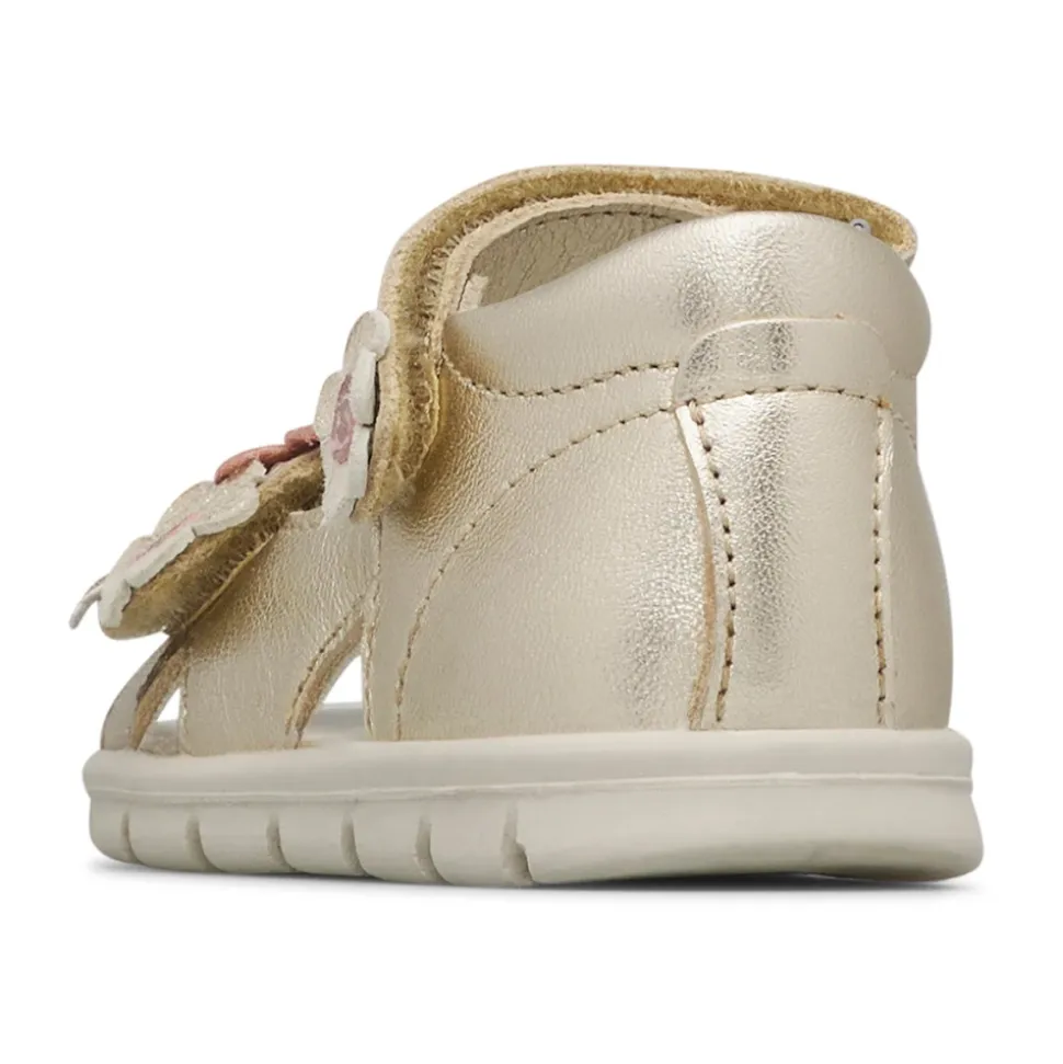 Slammy Sandals