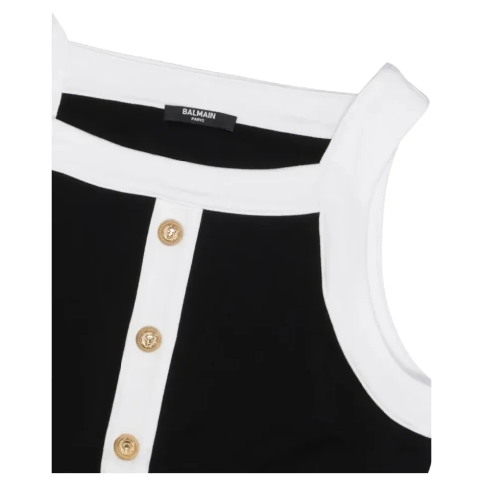 Sleeveless Tops