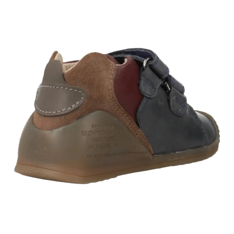 Sneakers à Sangles Adhésives