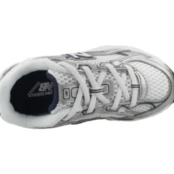 Sneakers Sportives IZ740 pour Femmes