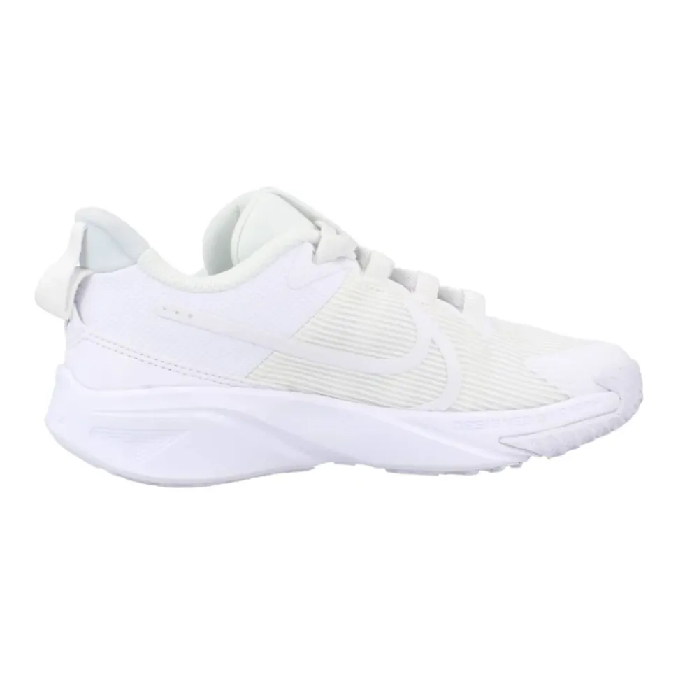 Star Runner 4 Sneakers